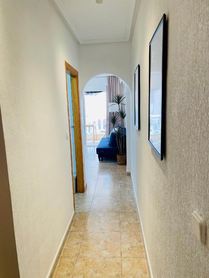 El Papagayo Apartment 2 Mins Walking To The Beach Торевиеха Екстериор снимка